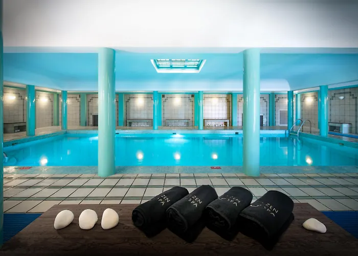 Bella Beach Hotel